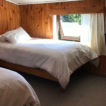 Hostal Bellavista Puerto Cisnes Kültér fotó