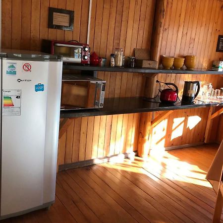 Hostal Bellavista Puerto Cisnes Kültér fotó