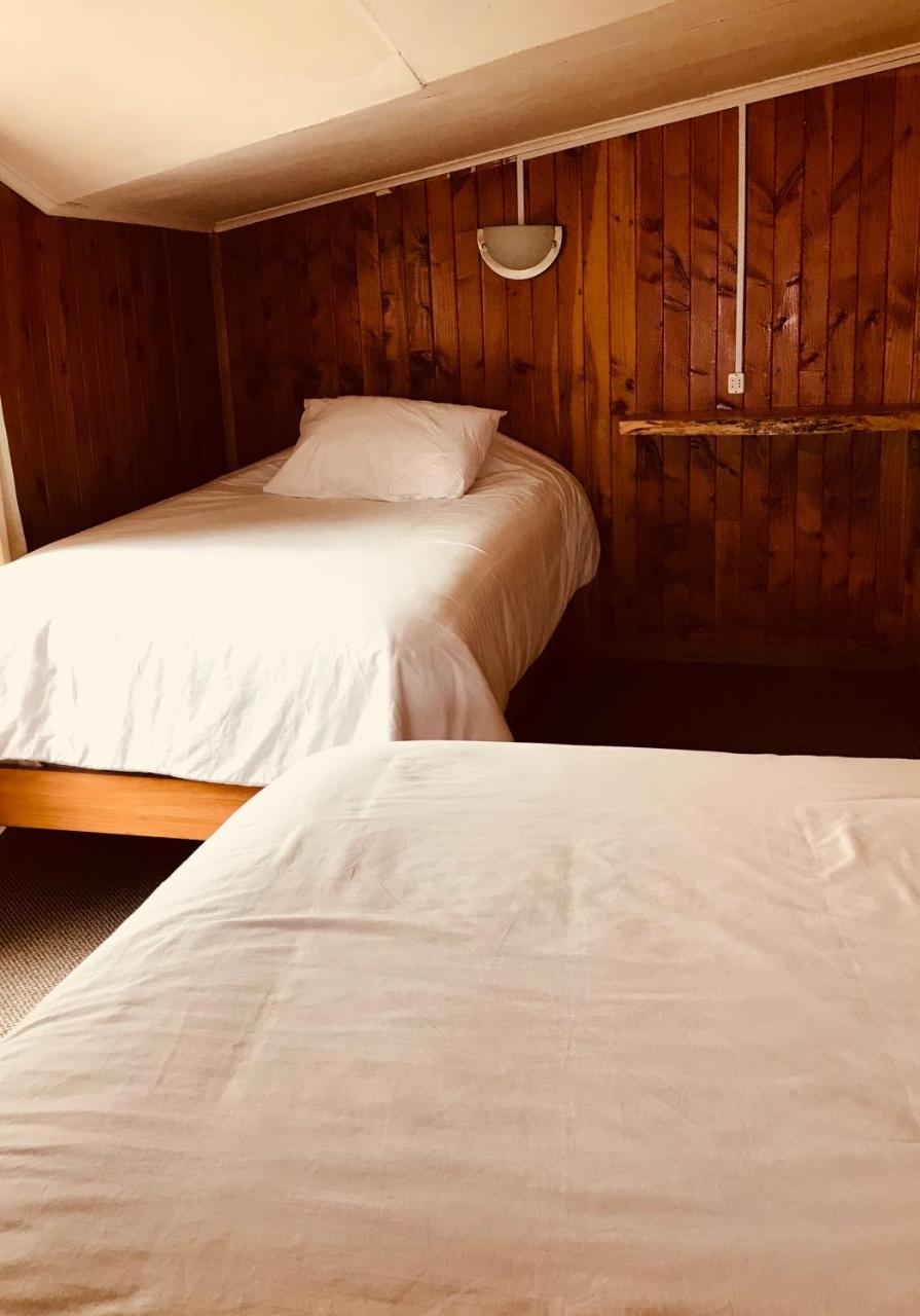 Hostal Bellavista Puerto Cisnes Kültér fotó