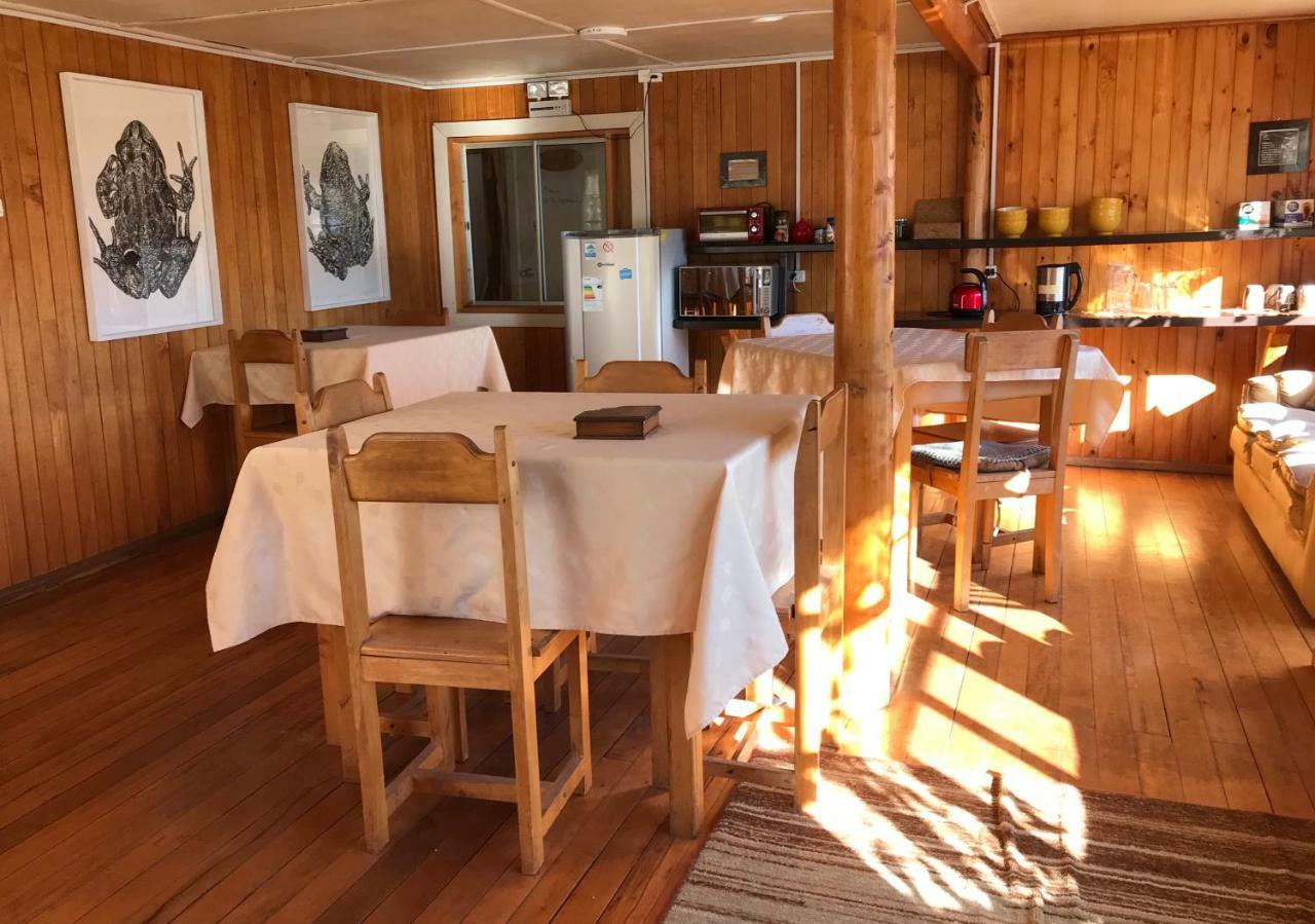 Hostal Bellavista Puerto Cisnes Kültér fotó
